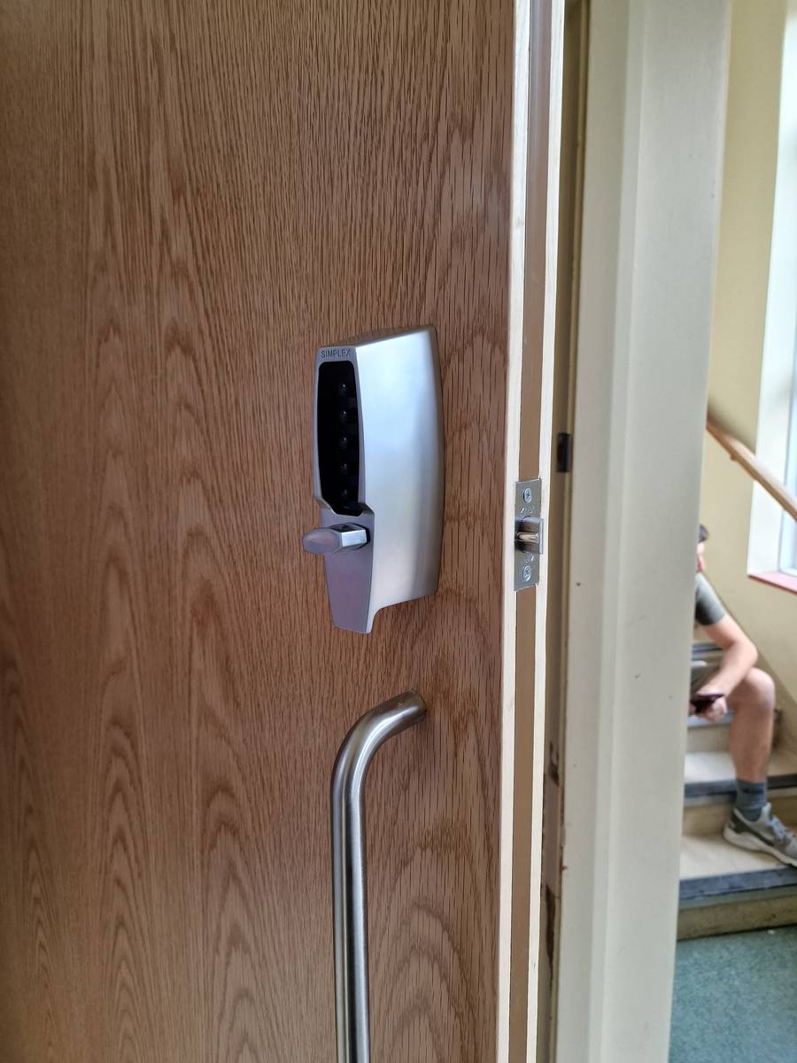 Digital lock fitted to a front door in Ilford by ABS Locksmiths